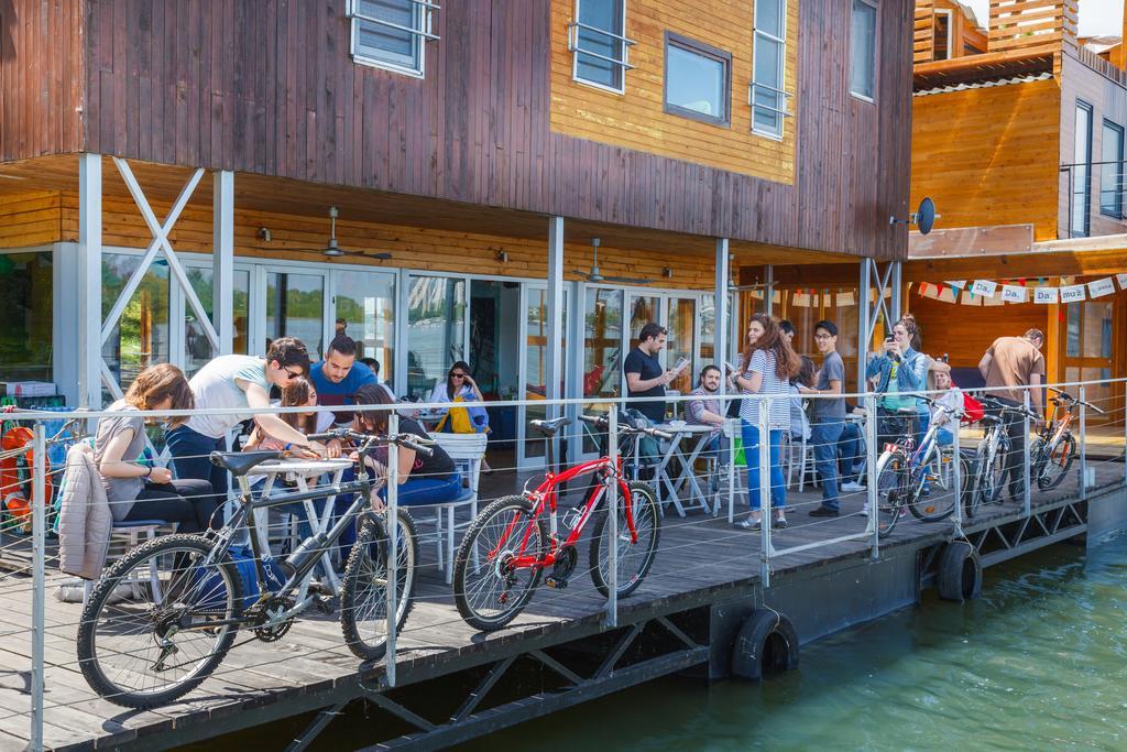 Arkabarka 2- Floating Dream Rooms And Apartments Belgrade Luaran gambar