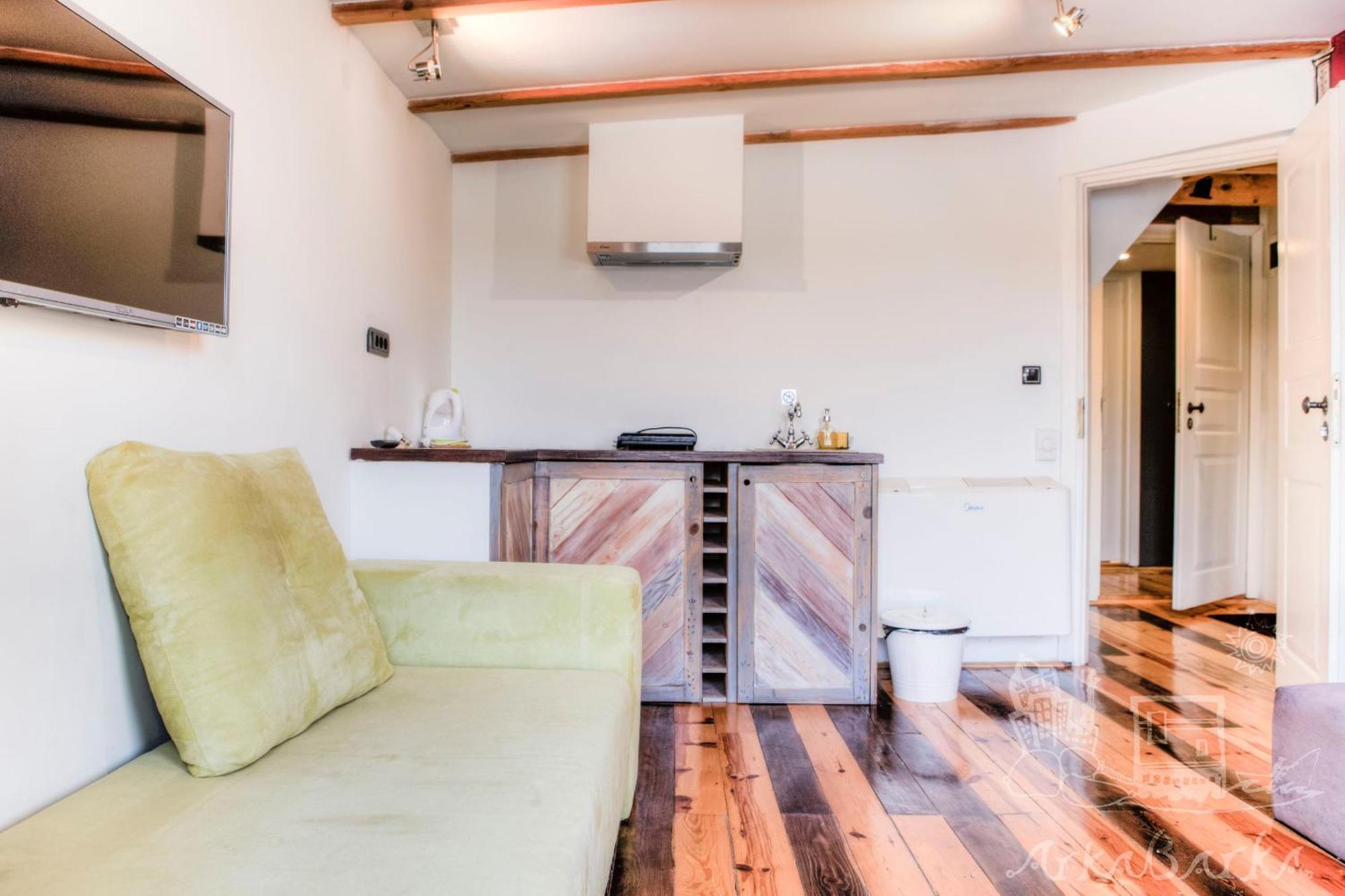 Arkabarka 2- Floating Dream Rooms And Apartments Belgrade Bilik gambar