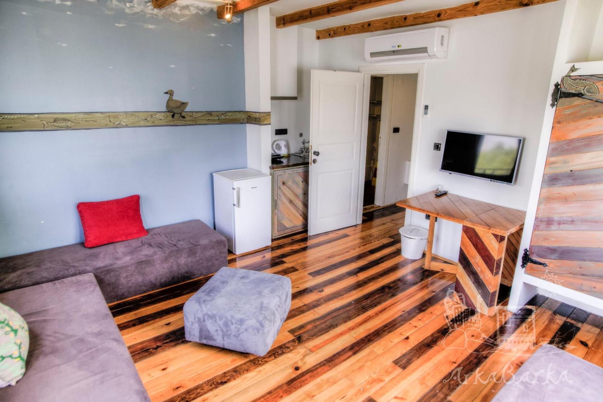 Arkabarka 2- Floating Dream Rooms And Apartments Belgrade Bilik gambar