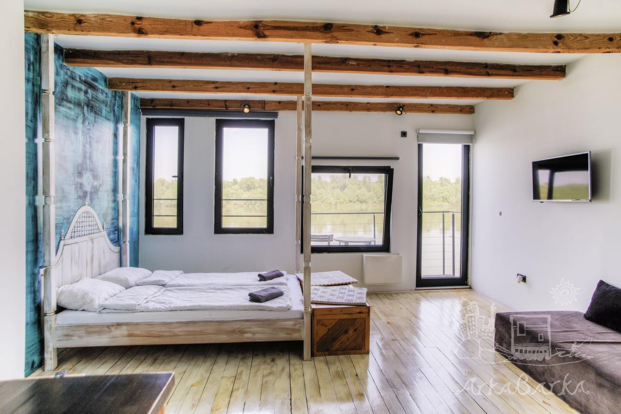 Arkabarka 2- Floating Dream Rooms And Apartments Belgrade Luaran gambar