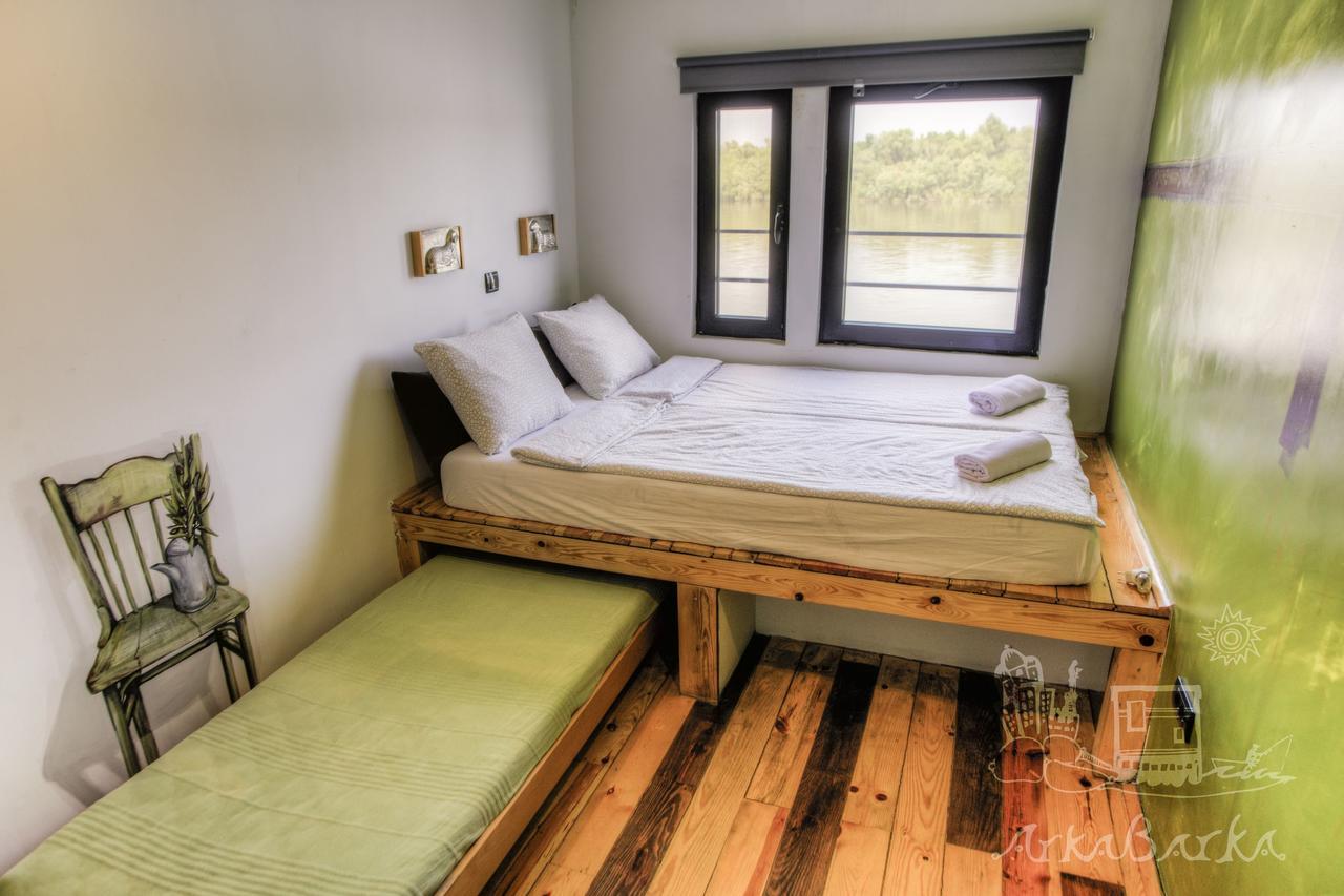 Arkabarka 2- Floating Dream Rooms And Apartments Belgrade Luaran gambar